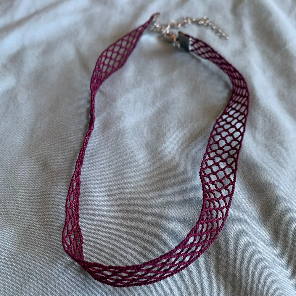 New! Purple Mermaid Fishnet Design Choker Necklace
